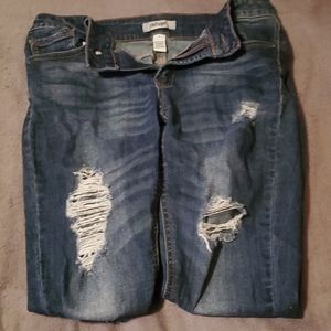 Skinny blue jeans